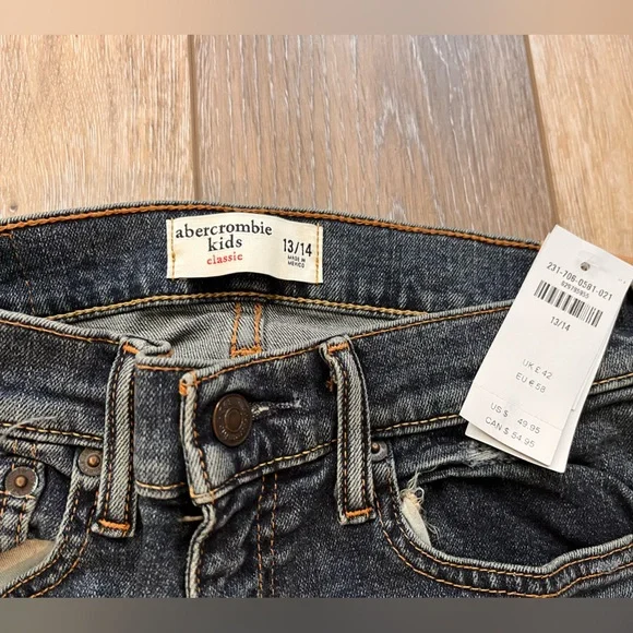 NWT Abercrombie & Fitch Dark Blue Straight Jeans Boys Size 13/14 - Picture 3 of 3